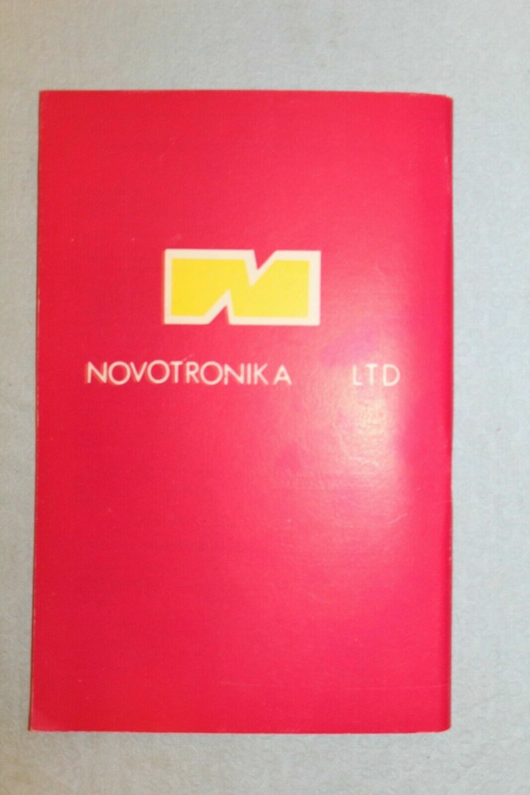 10679.2 Chess Tutorials: Schach Universitat 1 and Chess University 2. Kuzmin. 1993