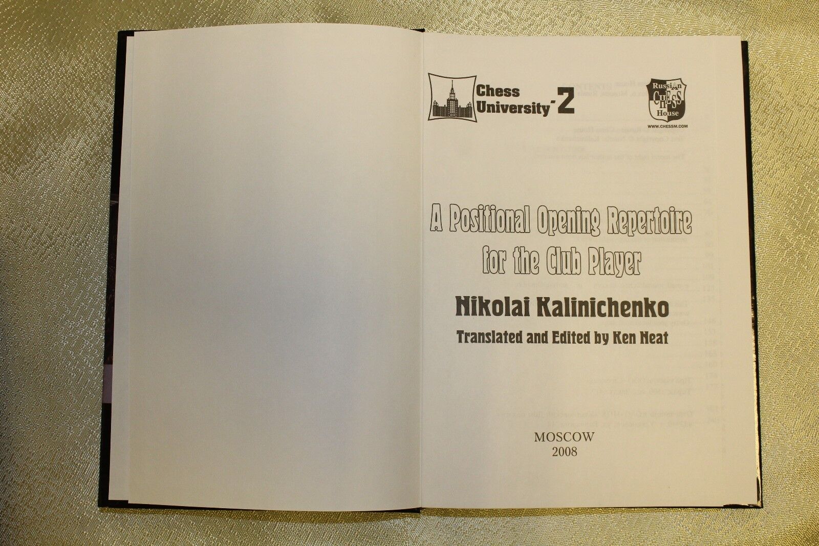 11139.Chess Books: Nikolai Kalinichenko An Aggresive And Positional Opening