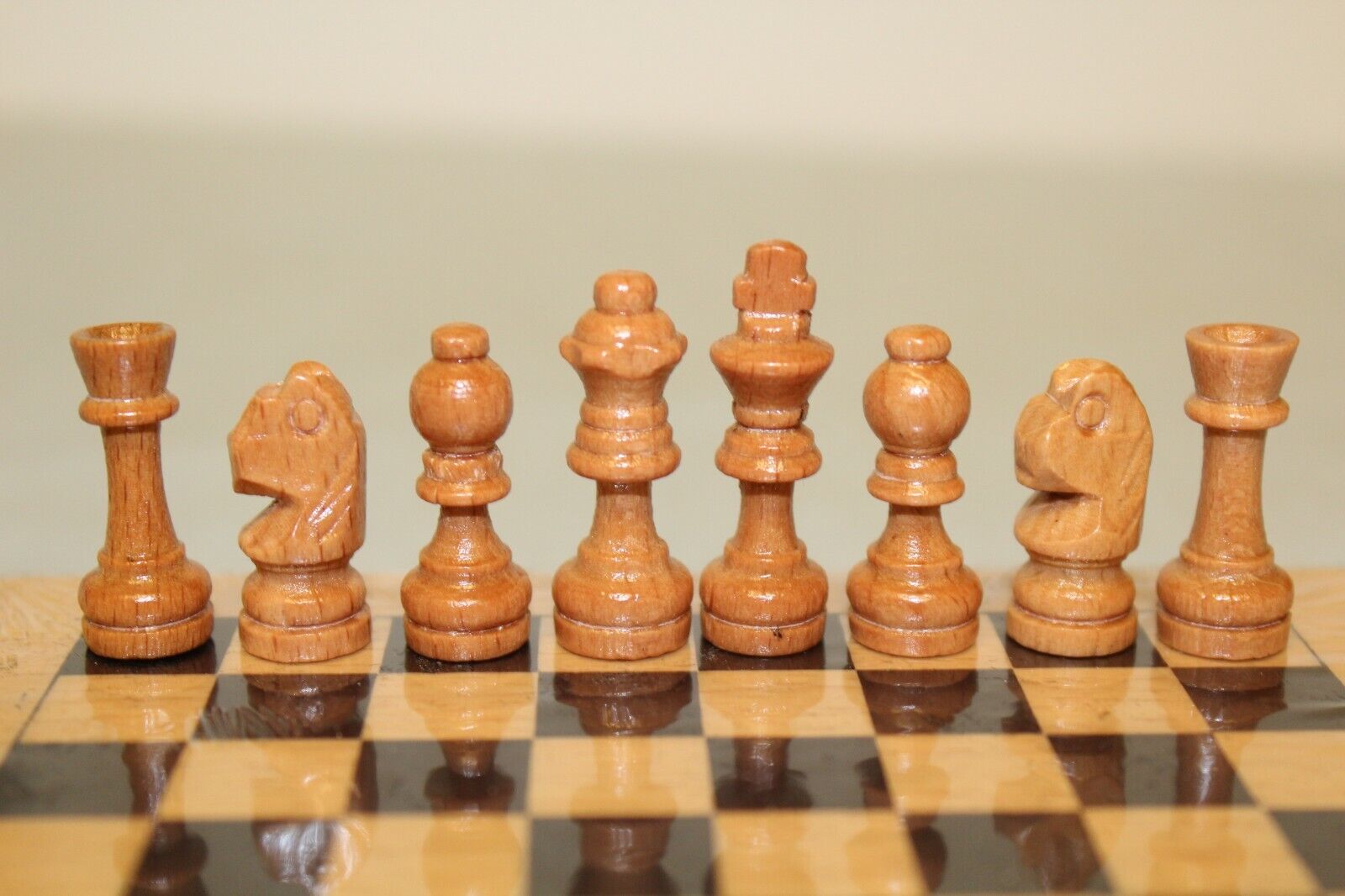11376.Miniature Wooden Chess Set. Jiangnan Primary School