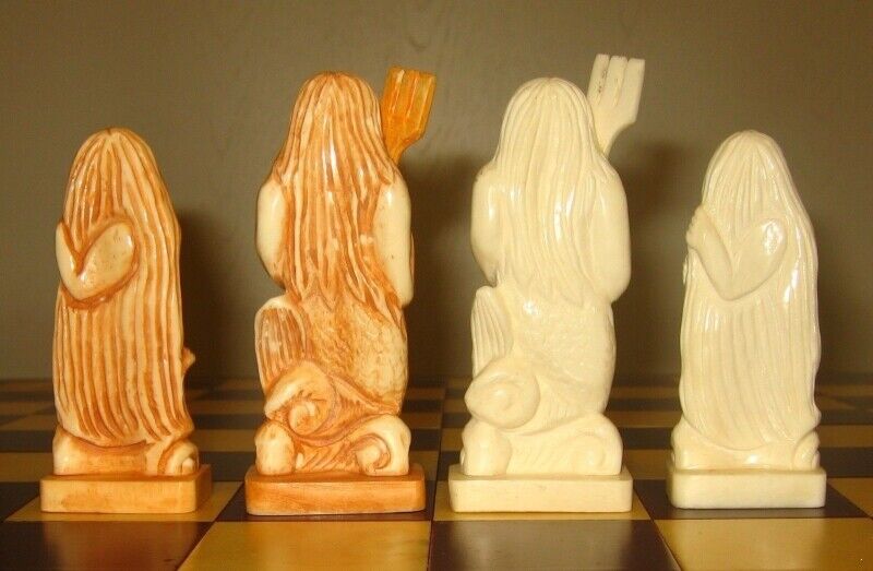 11581.Russian Chess Set Sea Tale