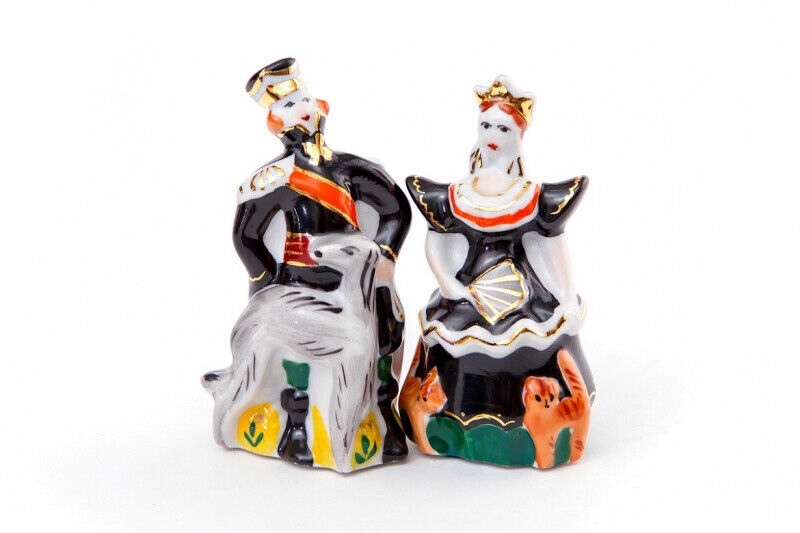 11598.Russian Porcelain Chess Set Picturesque. Verbilki