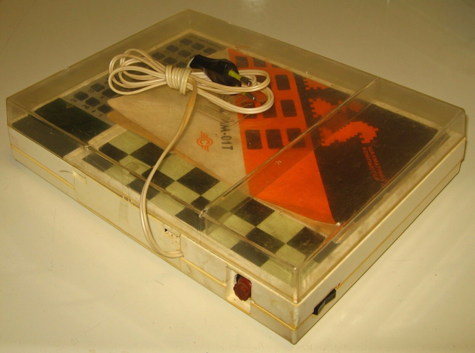 11724.Soviet Chess Computer «Elektronika IM-01T». USSR. Vintage